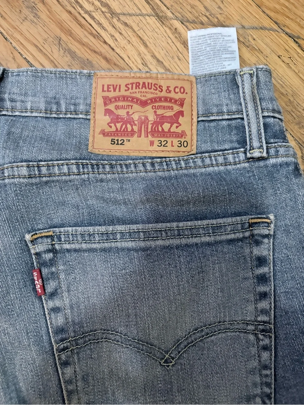 Levi's Slim Straight Faded Blue Jeans